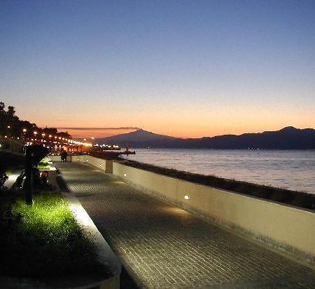 Vista Mare Rooms Reggio di Calabria Exterior photo