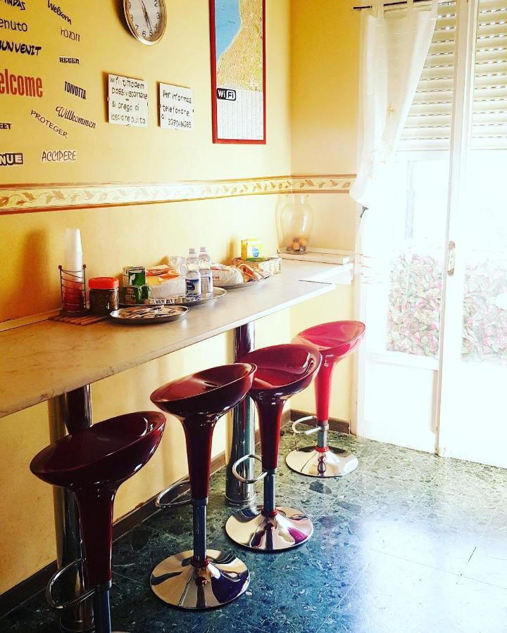 Vista Mare Rooms Reggio di Calabria Exterior photo